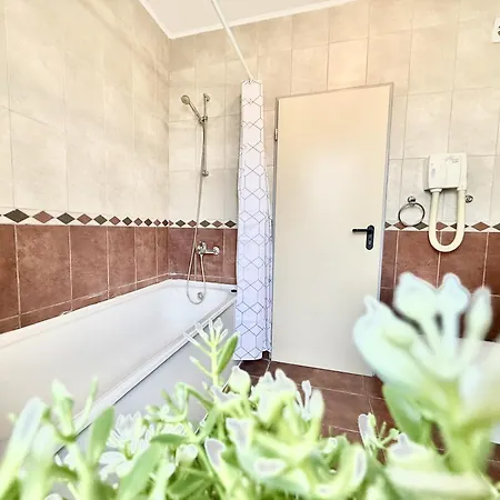 Appartamento Carina - Menada *